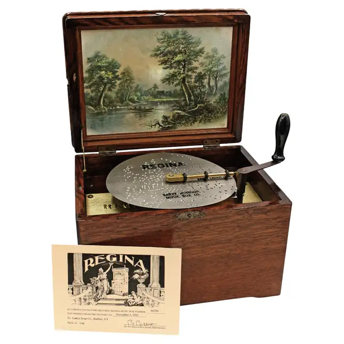 Music Box on The Hot Collector Music Box on The Hot Collector